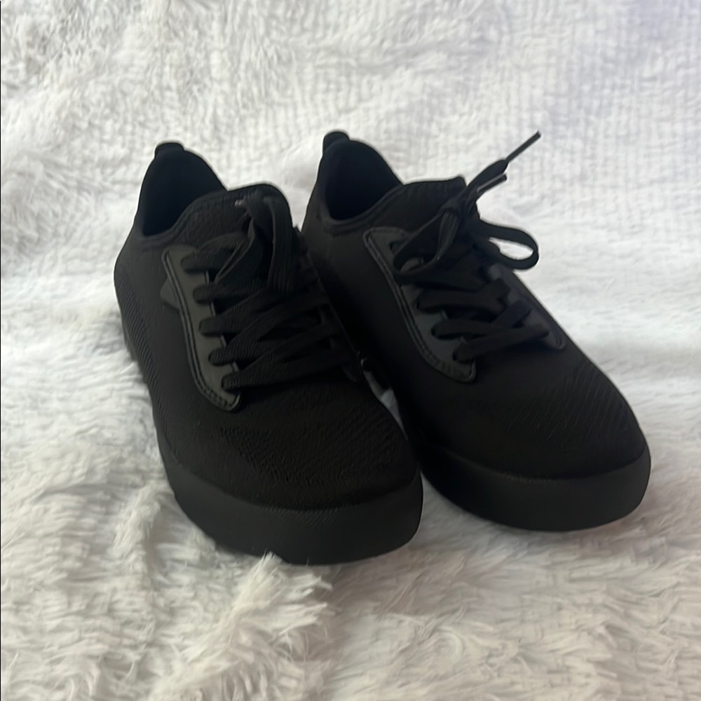Vessi Women's Black Sneakers